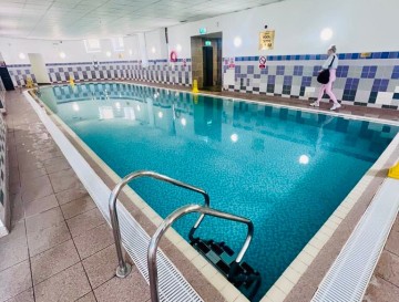 Swimming lessons - Maldron Hotel Shandon, Cork